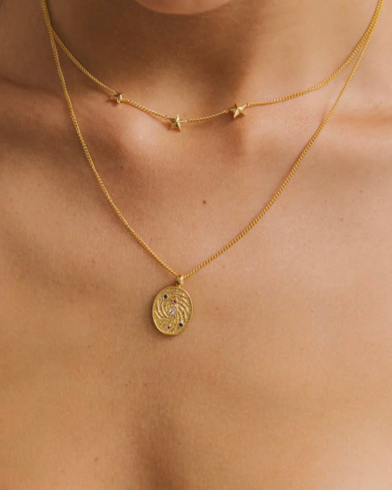 Wildthings Collectables - Triple Star Necklace Gold Plated - Gold
plated
