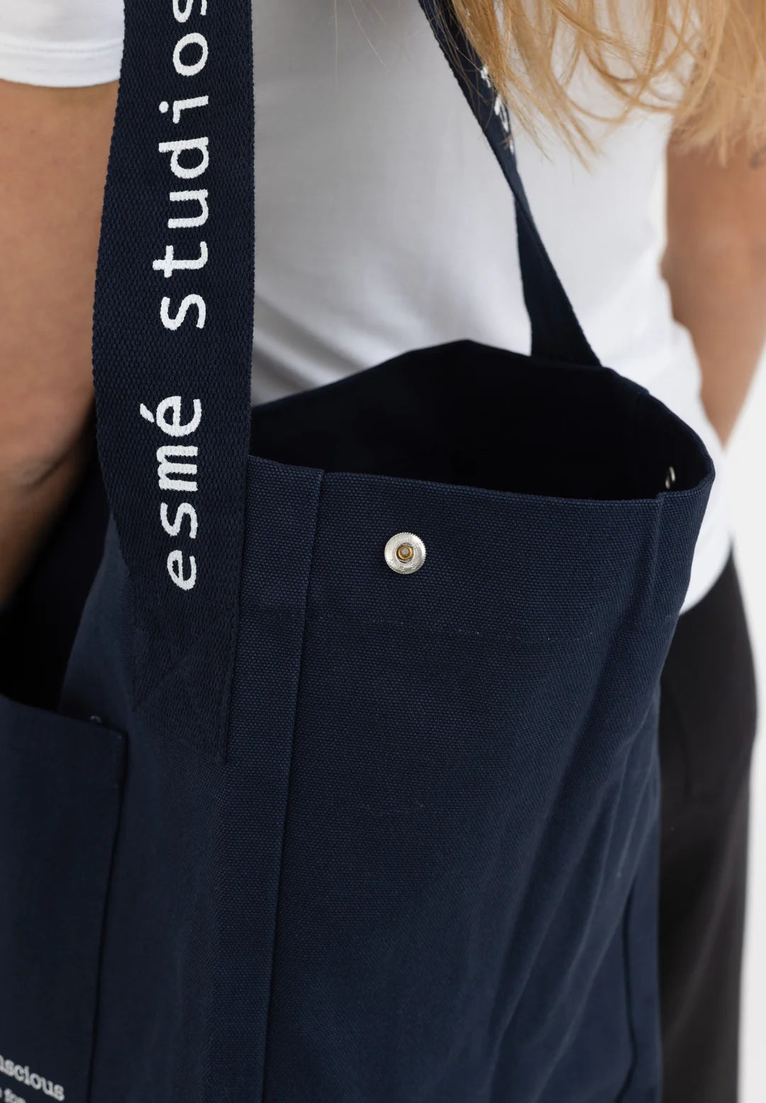 Esmé Studios - ESAlana Bag - Dark Sapphire