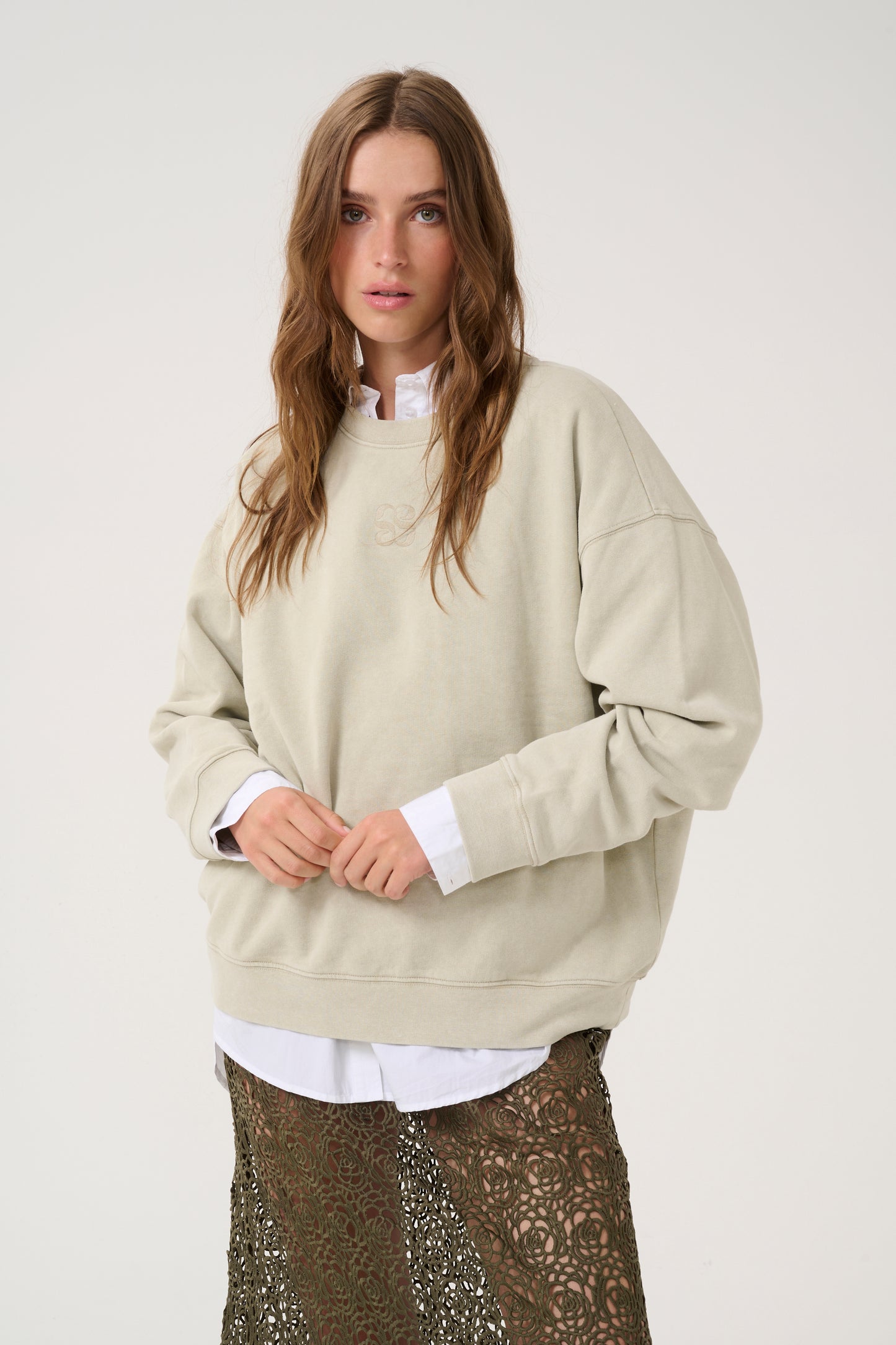 My Essential Wardrobe - DiegoMW Sweatshirt - Sandy Green