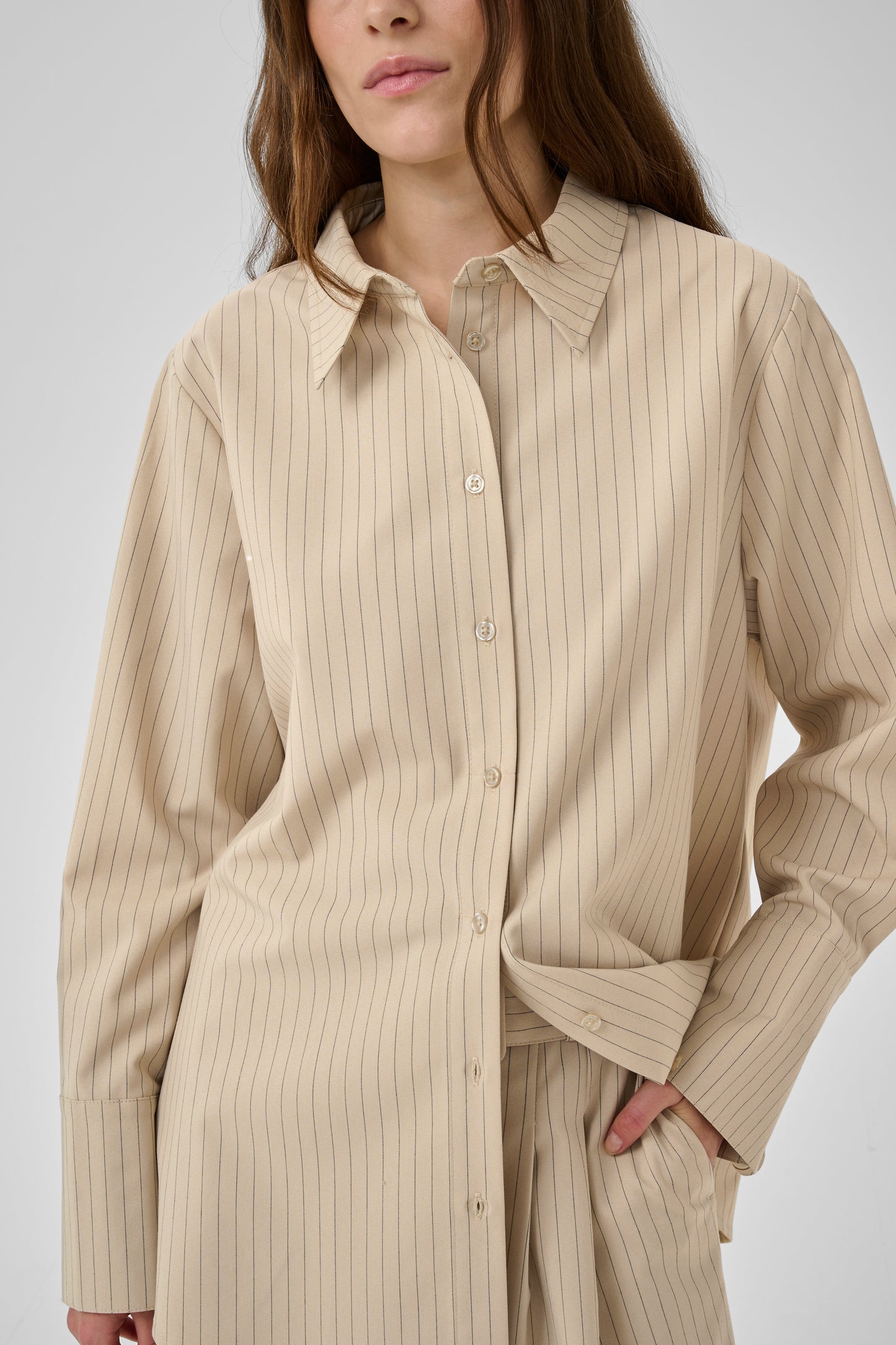 My Essential Wardrobe - VittaMW Shirt