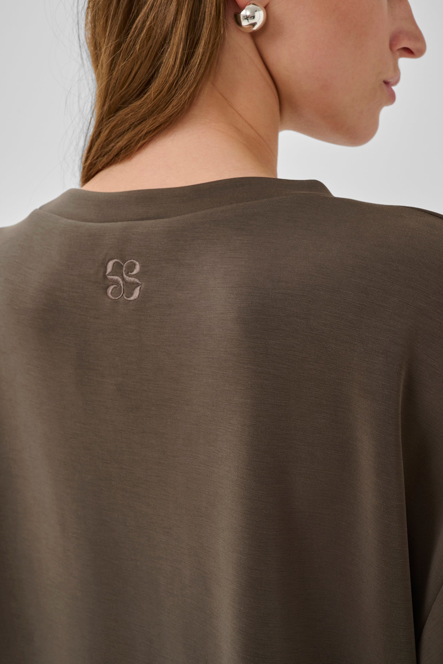 My Essential Wardrobe - HelleMW EMB Boxy Tee