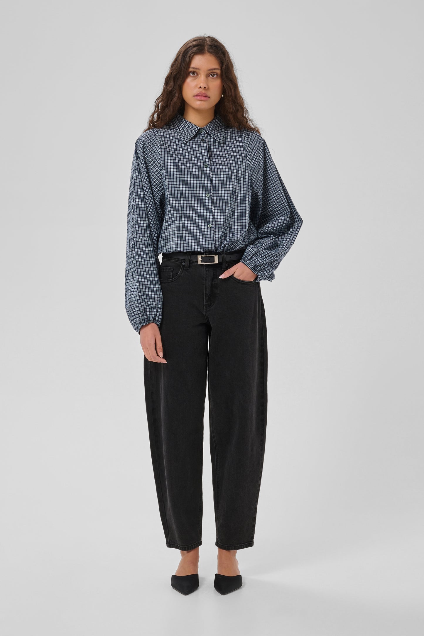 My Essential Wardrobe - Jeans Barrel MWBaloo