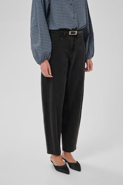 My Essential Wardrobe - Jeans Barrel MWBaloo