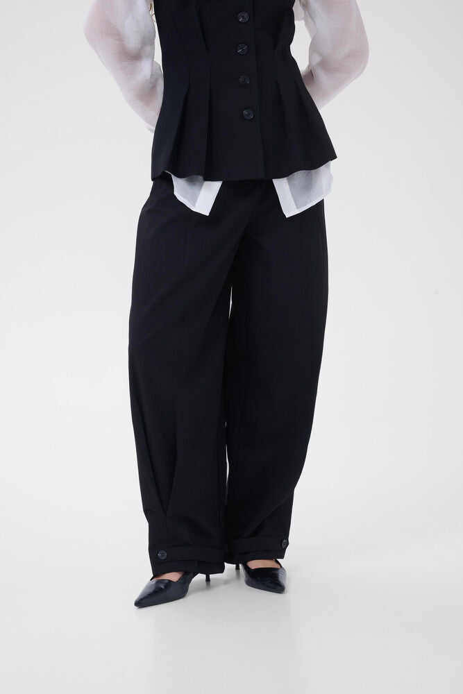 My Essential Wardrobe - MWEvelina Barrel Pants - Black (Long)