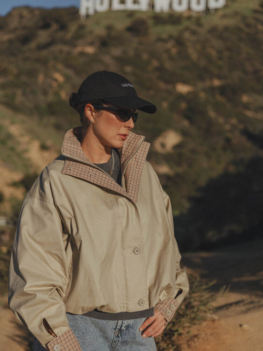 Les Soeurs - Korte trench Jones