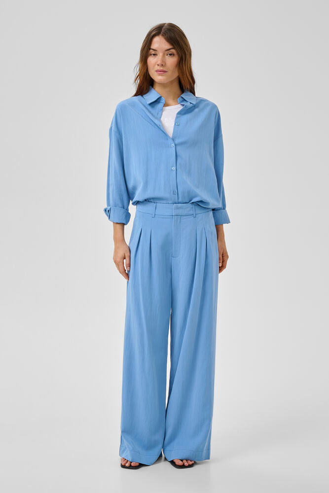 My Essential Wardrobe - GildaMW Boxy Shirt