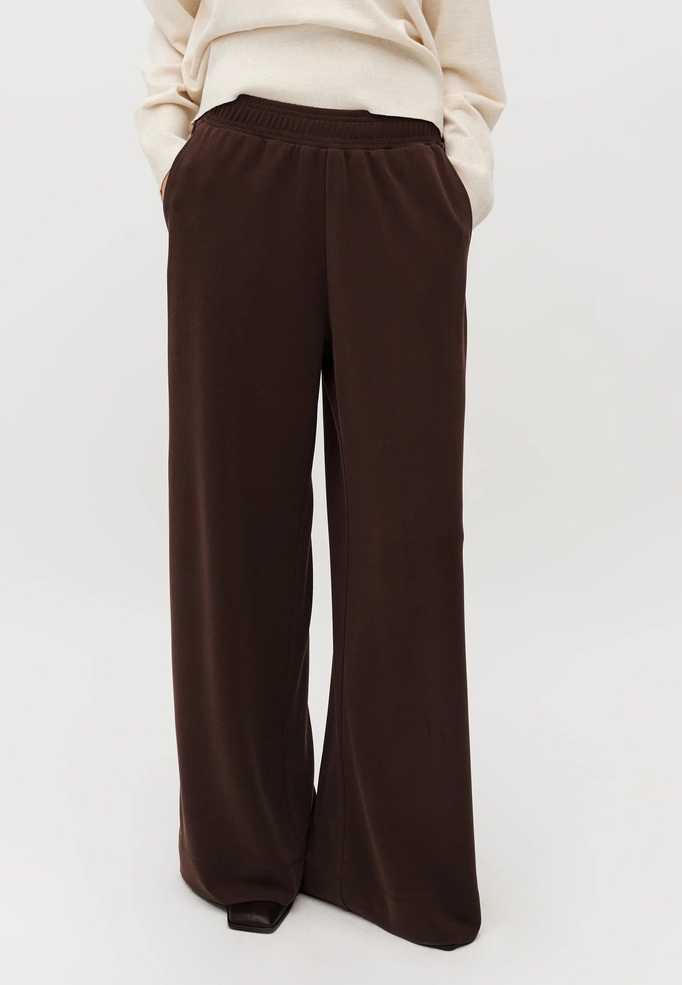 MbyM - Asaka-M Pant - Java