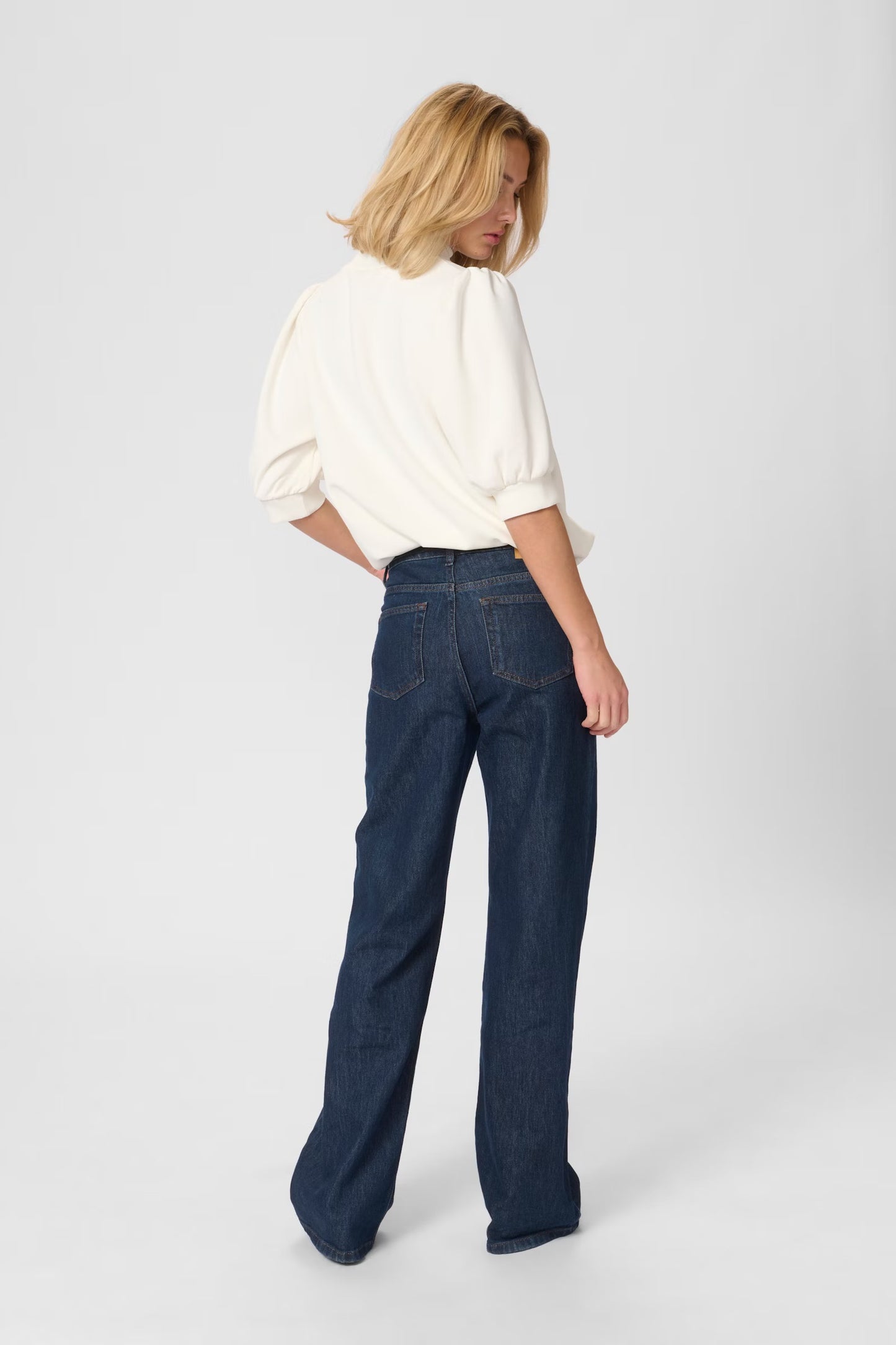 My Essential Wardrobe - 21 THE PUFF BLOUSE - verkrijgbaar in verschillende kleuren
