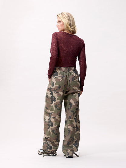 CATWALK JUNKIE. - Barrel fit camo jogger