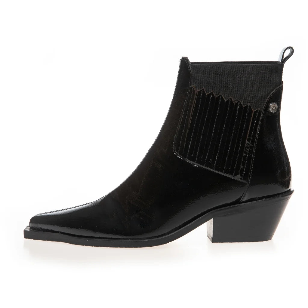 Copenhagen Shoes - The Walking Boot Patent