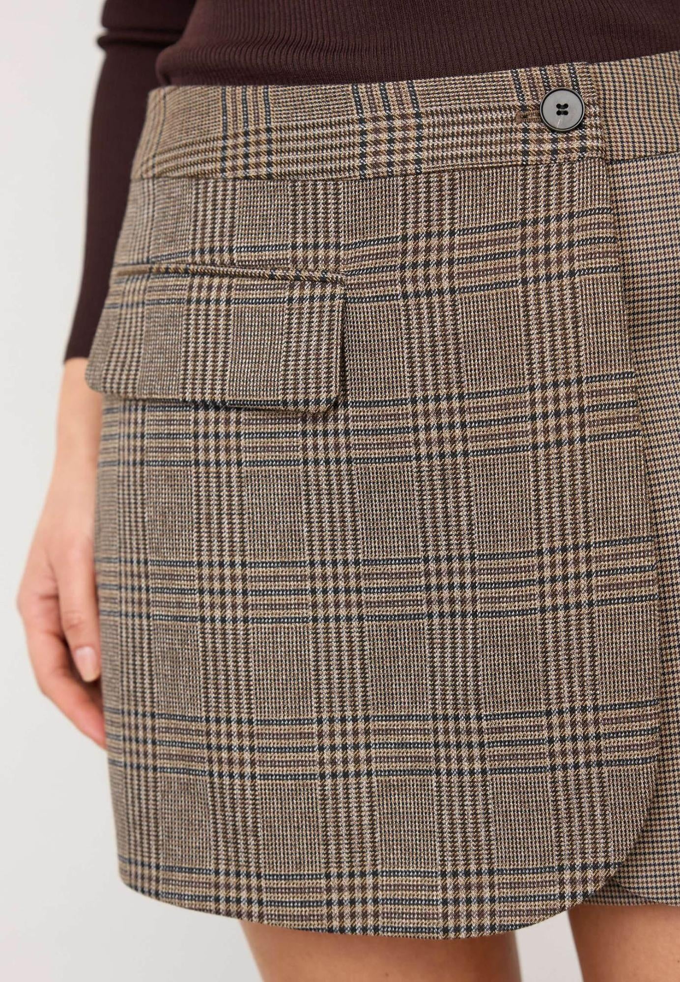 Co’Couture - VeyaCC Check Wrap Skort