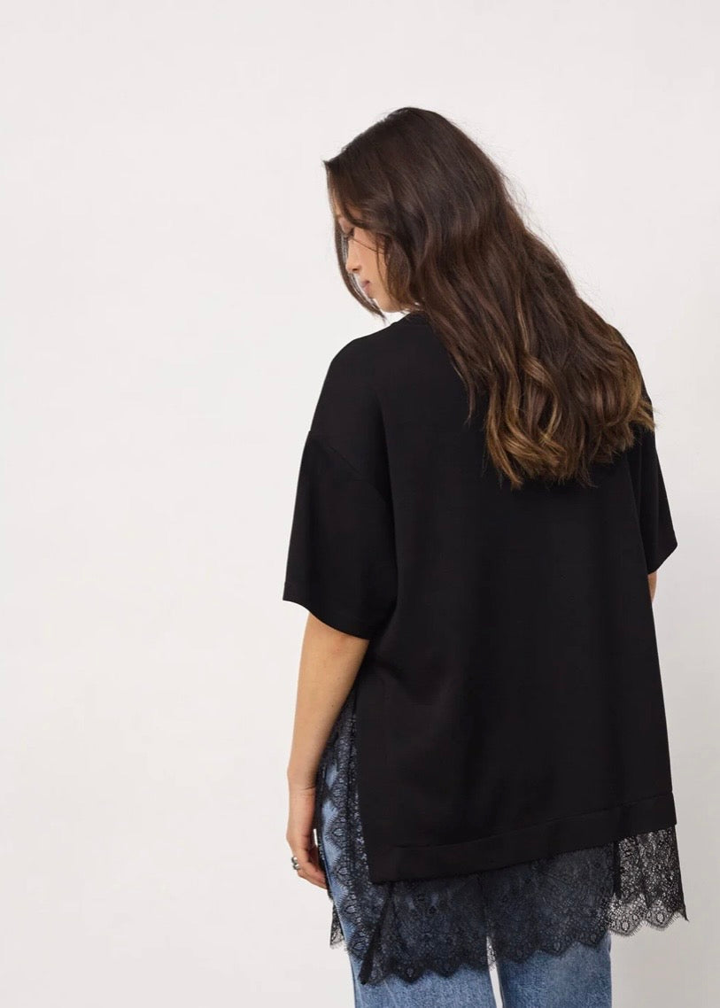 Co’Couture - LarsonCC Mix Lace Tee