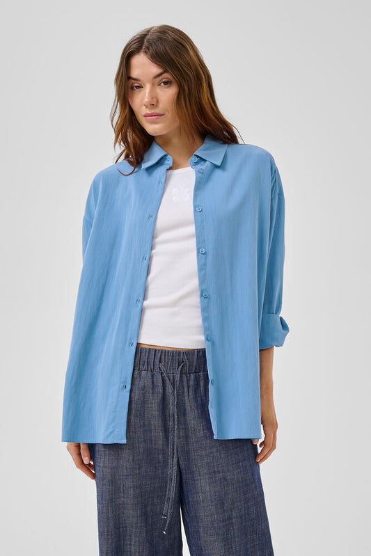 My Essential Wardrobe - GildaMW Boxy Shirt