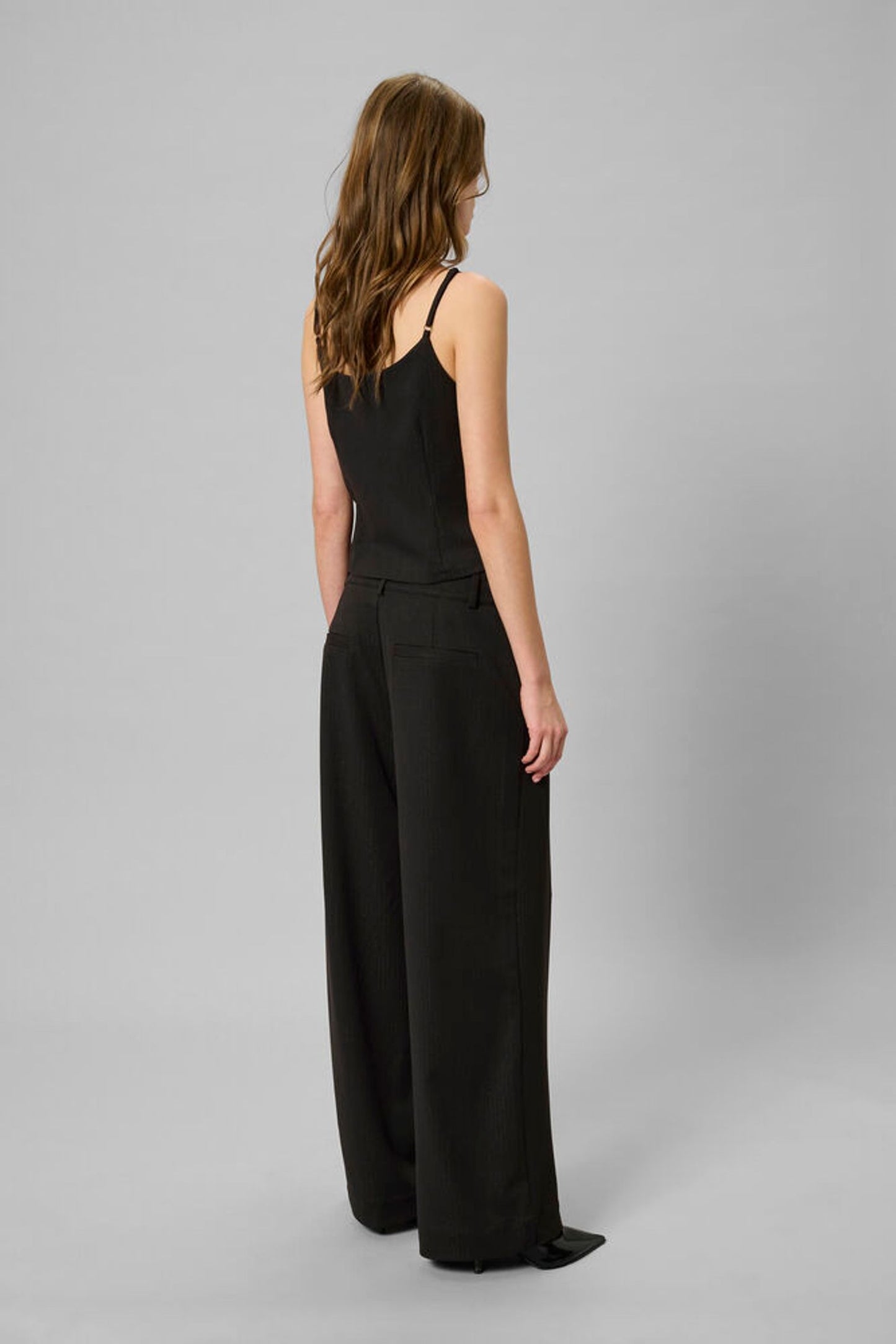 My Essential Wardrobe - MWReece Strap Vest