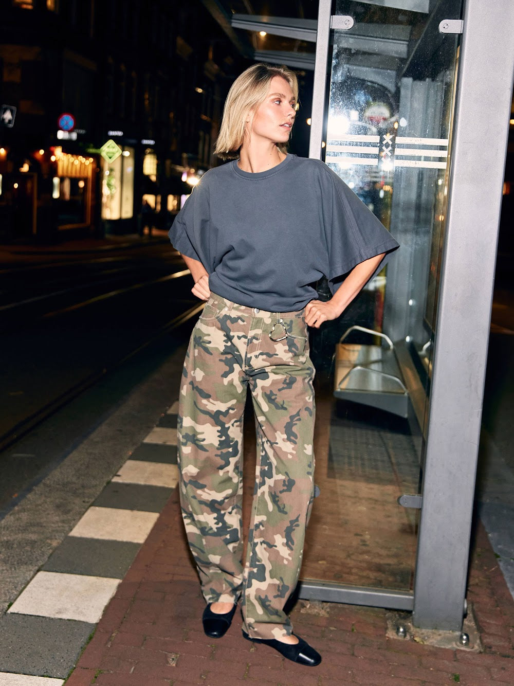 CATWALK JUNKIE. - Super barrel fit camo jeans