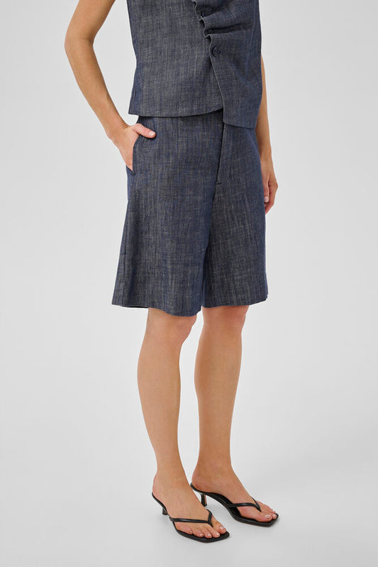 My Essential Wardrobe - MWDazzie City Shorts