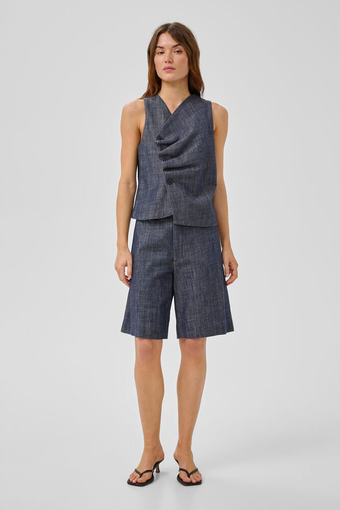 My Essential Wardrobe - MWDazzie City Shorts