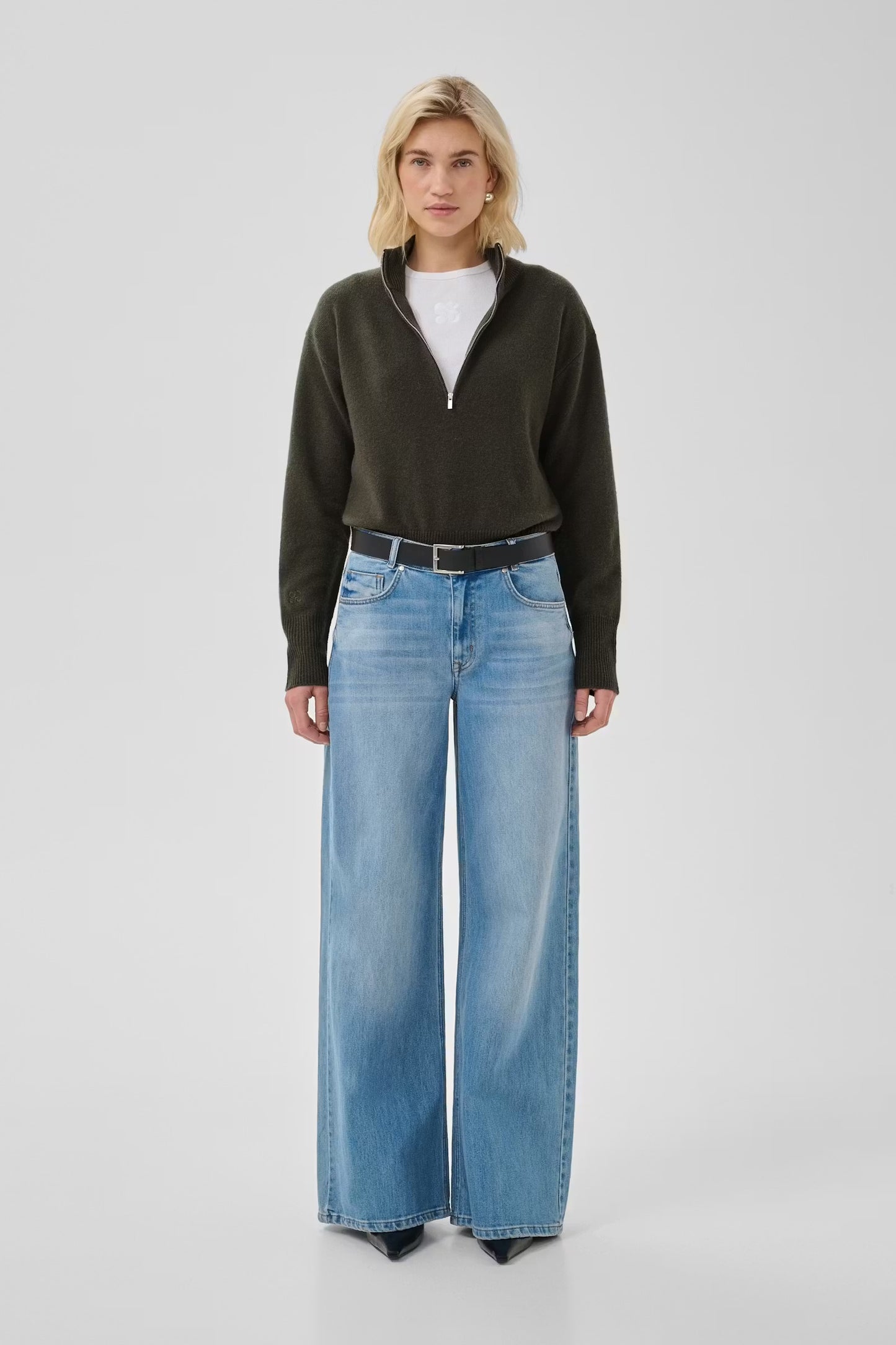 My Essential Wardrobe - MWTracy ZipCardigan